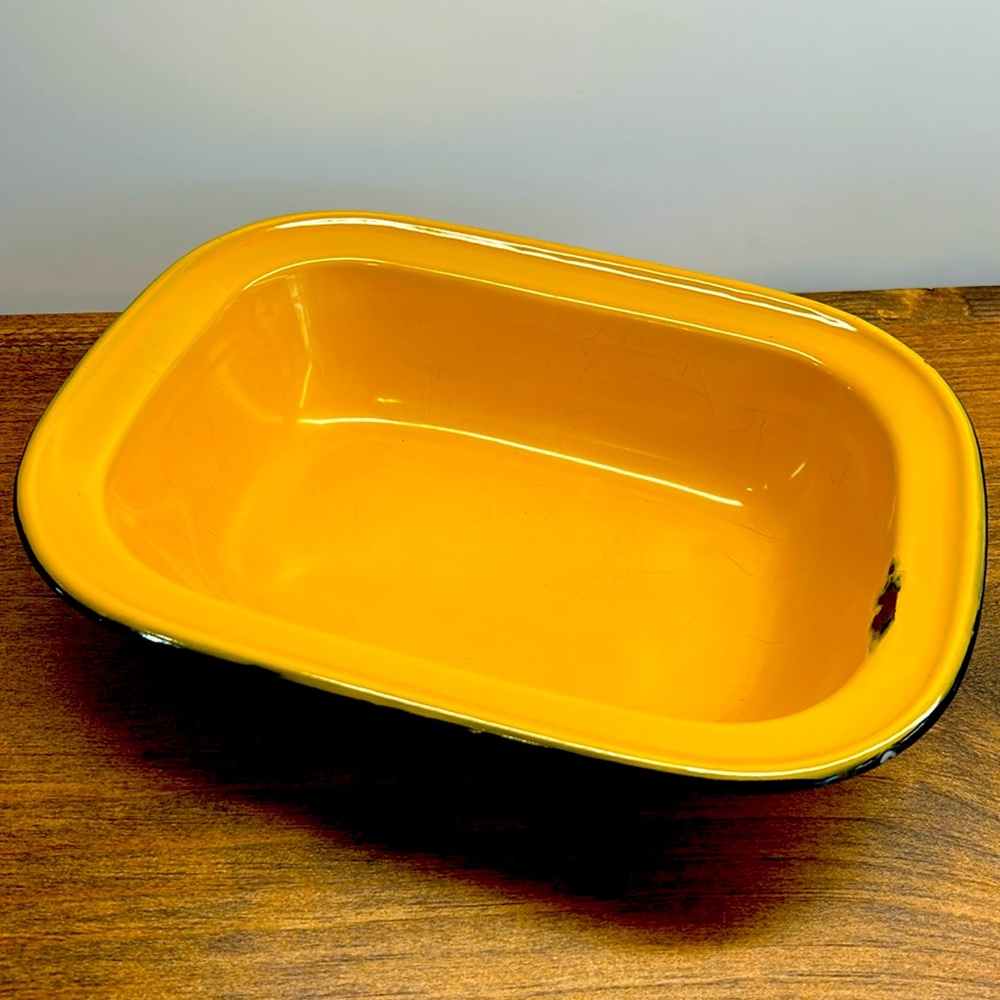 💕 Vintage Enamelware Yellow Rectangular Shaped Dish